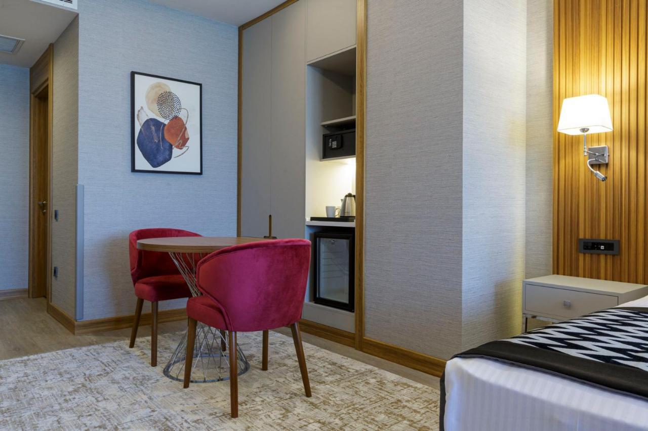 Ramada Encore By Wyndham Istanbul Sisli Exterior photo