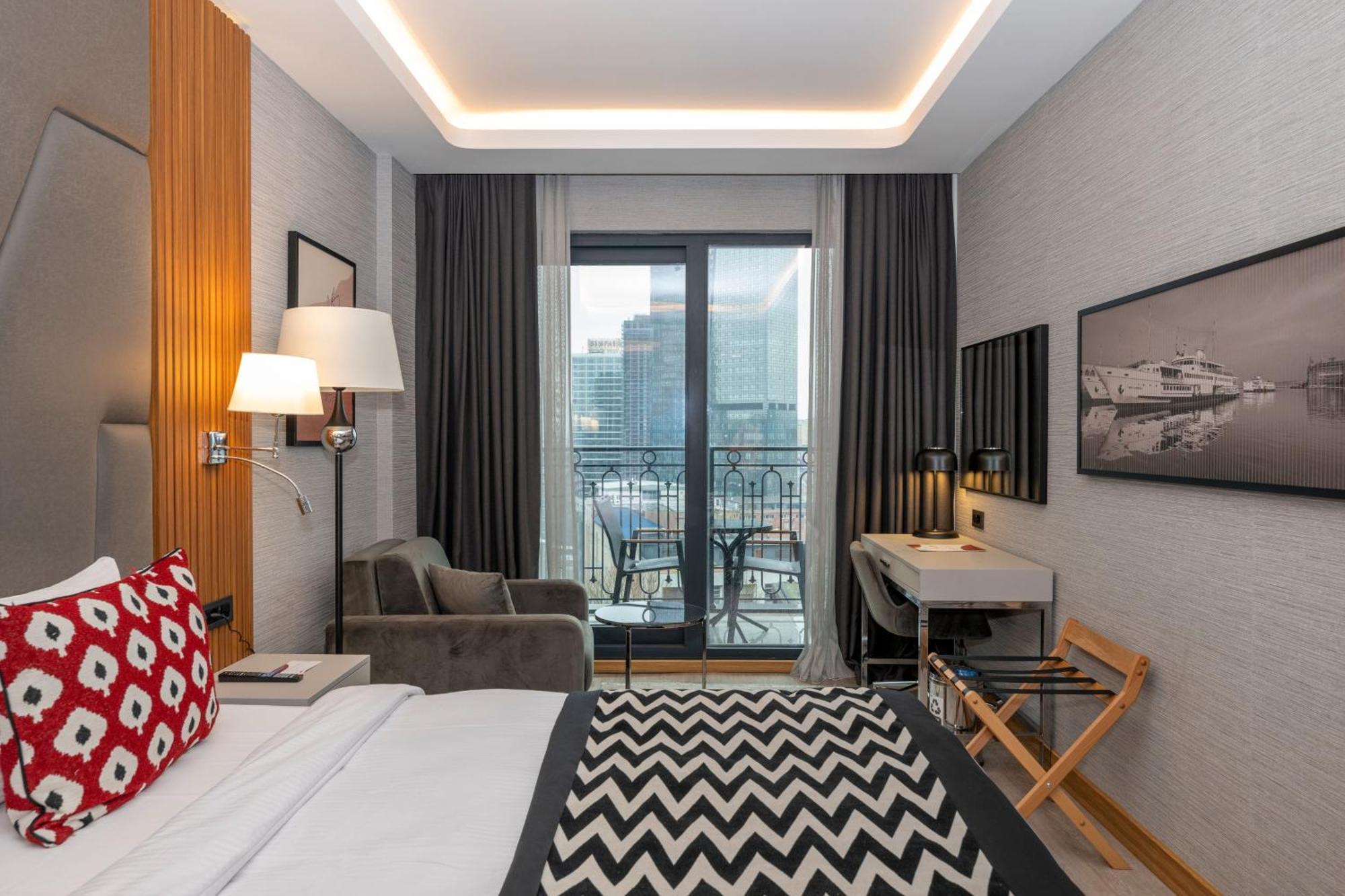 Ramada Encore By Wyndham Istanbul Sisli Exterior photo