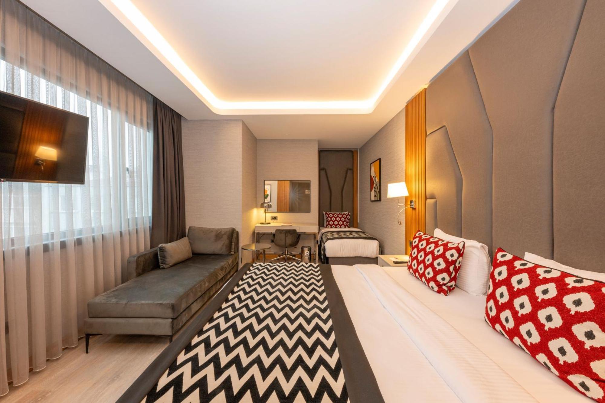 Ramada Encore By Wyndham Istanbul Sisli Exterior photo
